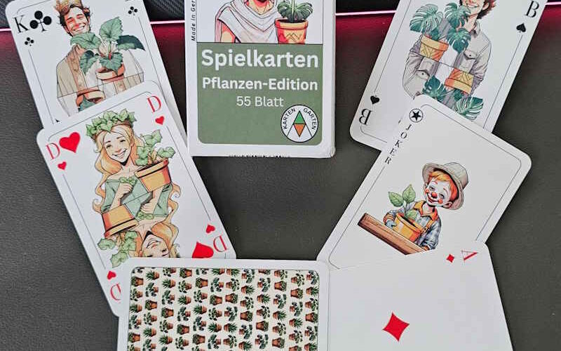 Spielkarten im Pflanzen-Design