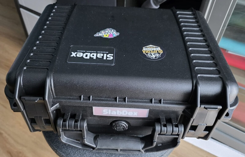 SlabDex S100: Der Sammelkarten-Koffer, der wirklich für Sammler gemacht wurde 5 Sammelkarten Koffer Test